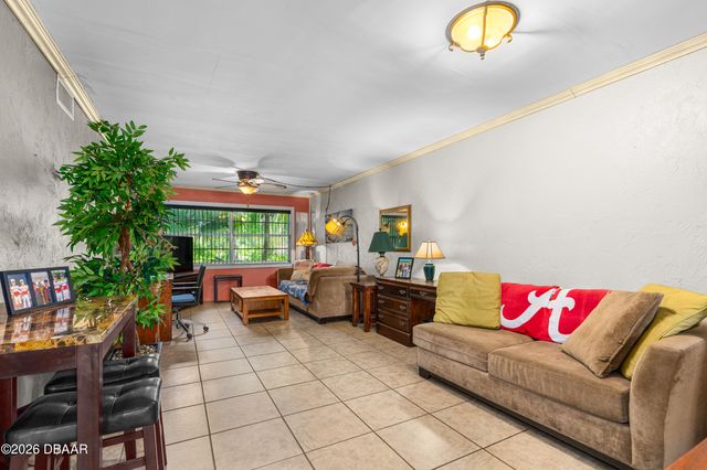 118 S Halifax Ave Apt 208, Daytona Beach, FL 32118