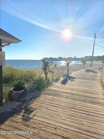 628 E Long Branch Avenue, Ocean Gate, NJ 08740