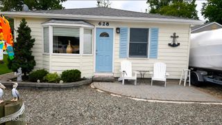 628 E Long Branch Avenue, Ocean Gate, NJ 08740