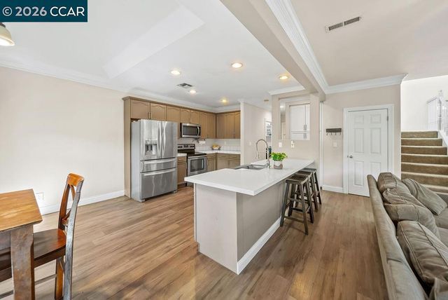 276 Stranahan Cir, Clayton, CA 94517