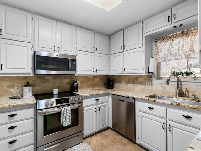 260 Private Road 1543, Bridgeport, TX 76426