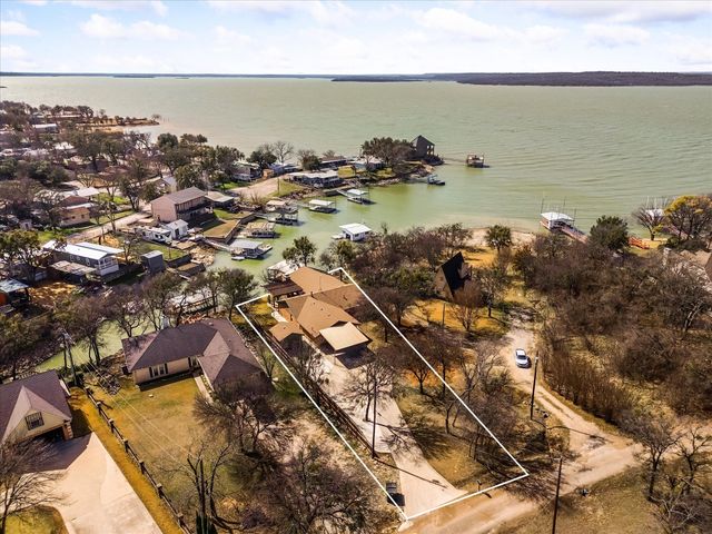 260 Private Road 1543, Bridgeport, TX 76426