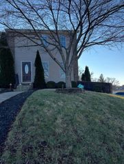 100 Woodview Drive, Nicholasville, KY 40356