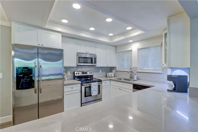 670 Via Mendoza B, Laguna Woods, CA 92637