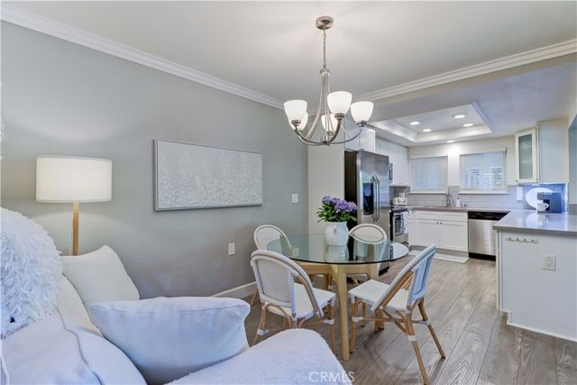 670 Via Mendoza B, Laguna Woods, CA 92637