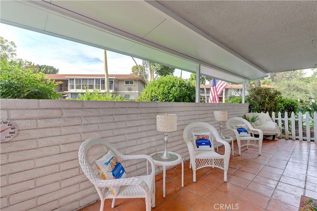 670 Via Mendoza B, Laguna Woods, CA 92637