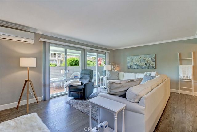 670 Via Mendoza B, Laguna Woods, CA 92637