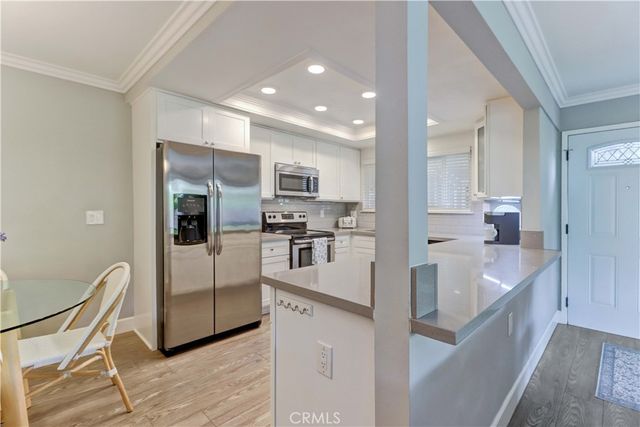 670 Via Mendoza B, Laguna Woods, CA 92637