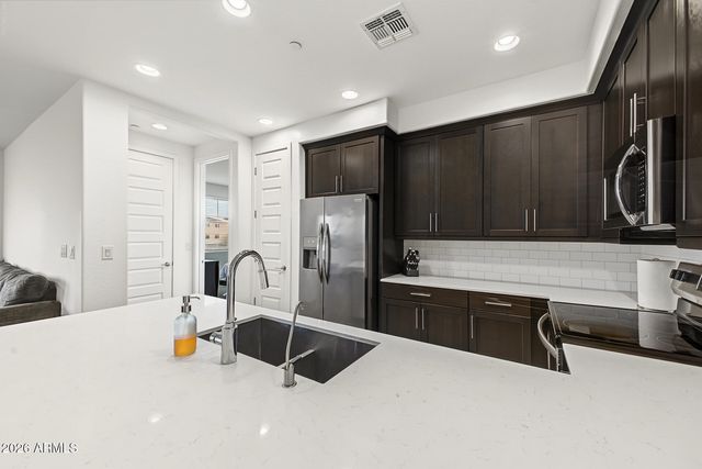 4100 S PINELAKE Way 184, Chandler, AZ 85249