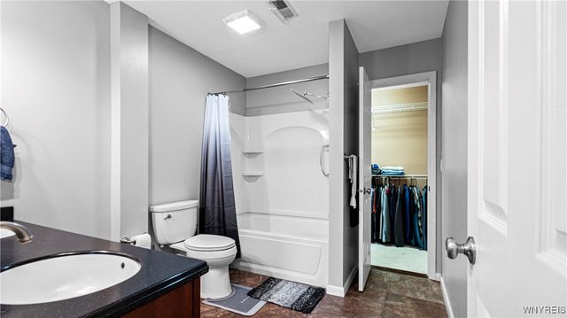 1175 Youngs Road E, Amherst, NY 14221