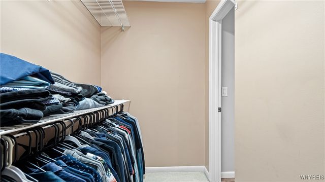 1175 Youngs Road E, Amherst, NY 14221