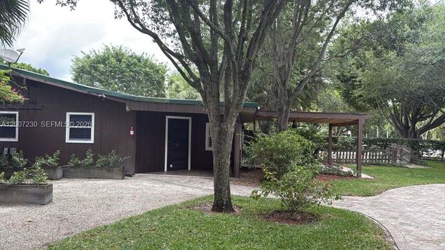 14996 50th Street S, Wellington, FL 33414