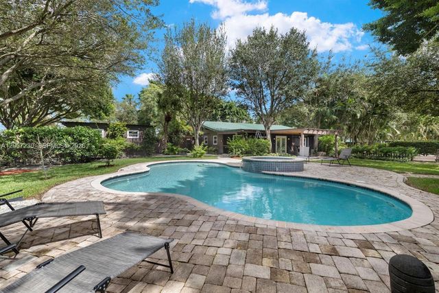 14996 50th Street S, Wellington, FL 33414