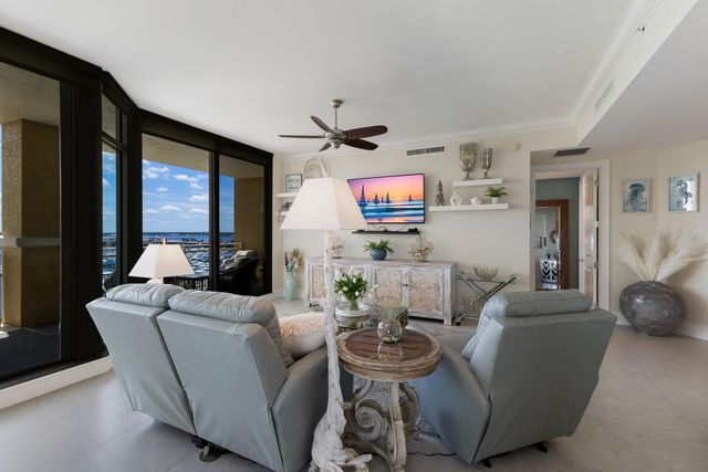 130 RIVIERA DUNES WAY 601, Palmetto, FL 34221