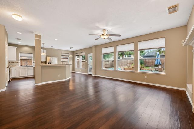 31022 Kingsway Park Lane, Spring, TX 77386