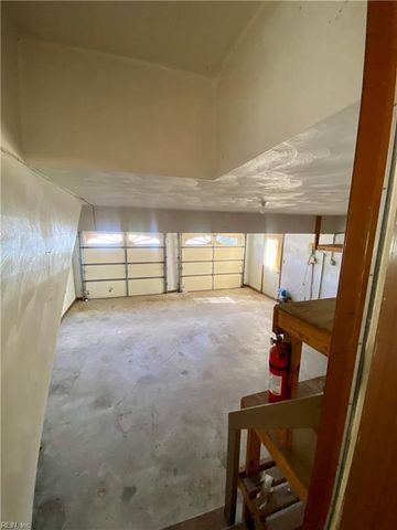 1005 Sullins CT, Virginia Beach, VA 23455