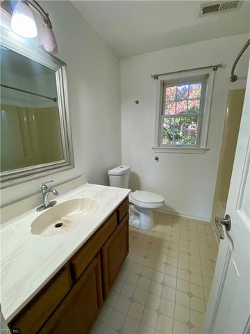 1005 Sullins CT, Virginia Beach, VA 23455