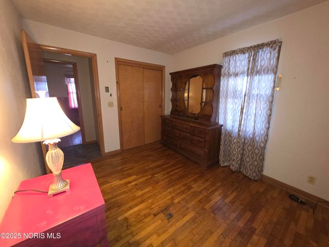 13 E Liberty Street, Leipsic, OH 45856