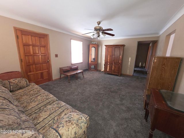 13 E Liberty Street, Leipsic, OH 45856