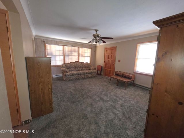 13 E Liberty Street, Leipsic, OH 45856