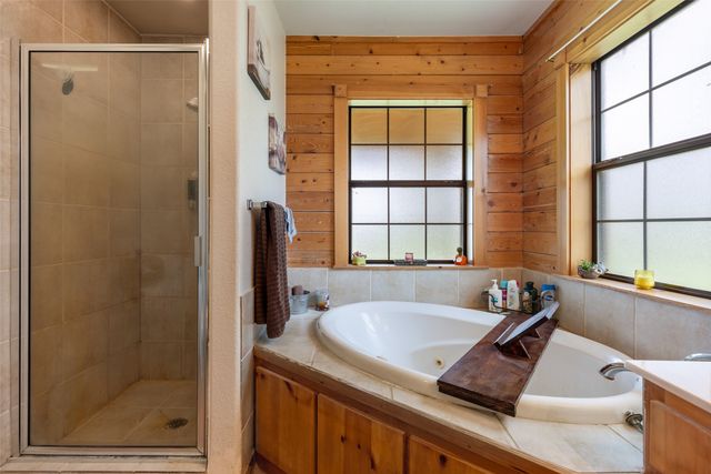 1517 County Road Sw 3170, Winnsboro, TX 75494