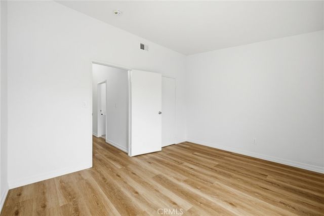 4018 Redwood Avenue Unit B, Los Angeles, CA 90066