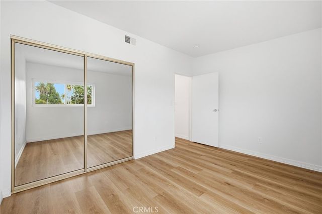 4018 Redwood Avenue Unit B, Los Angeles, CA 90066