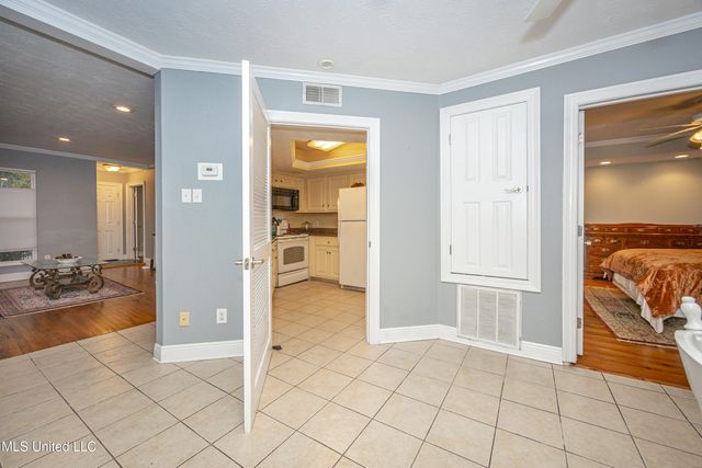 1916 2nd Street, 2, Gulfport, MS 39501