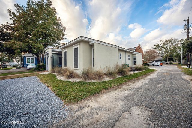 1916 2nd Street, 2, Gulfport, MS 39501