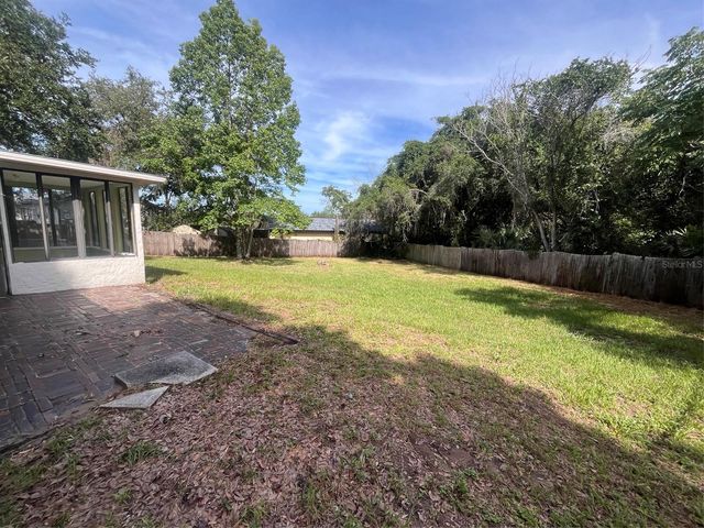 214 BLUEFIELD AVENUE, Deltona, FL 32738