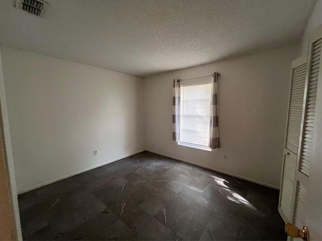 214 BLUEFIELD AVENUE, Deltona, FL 32738