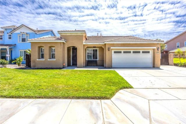 2944 Coffeeberry Way, San Jacinto, CA 92582