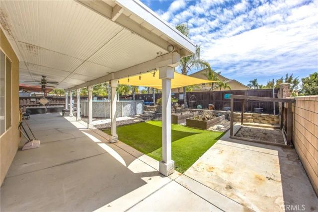 2944 Coffeeberry Way, San Jacinto, CA 92582