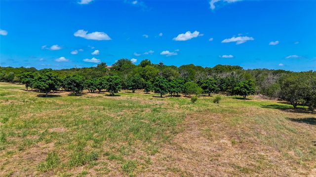 420 Blanco River Ranch RD, San Marcos, TX 78666