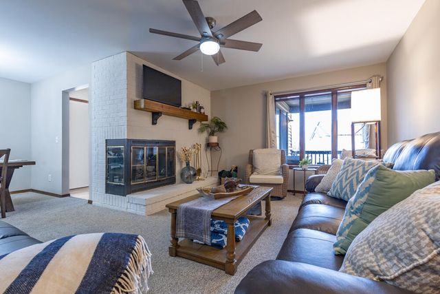 5070 Sandy Beach C, Crown Point, IN 46307