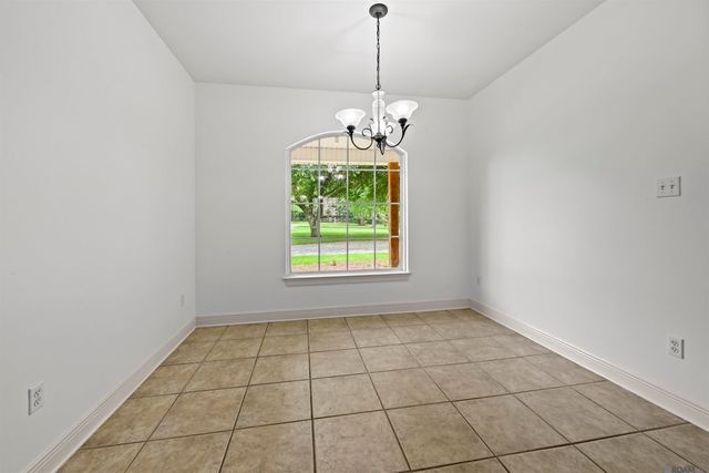 2907 La Hwy 966, St Francisville, LA 70775