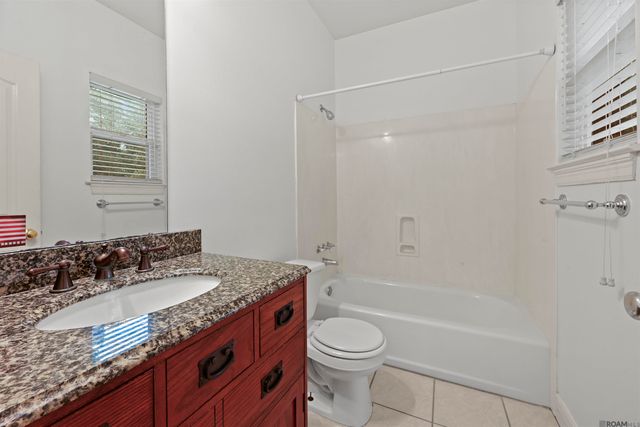 2907 La Hwy 966, St Francisville, LA 70775