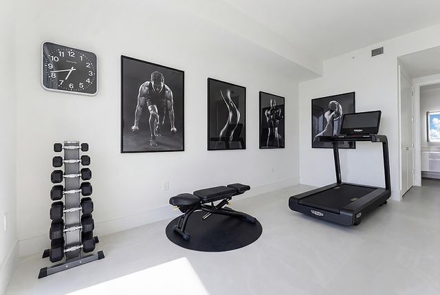 220 Lake Shore Drive 1011, Lake Park, FL 33403