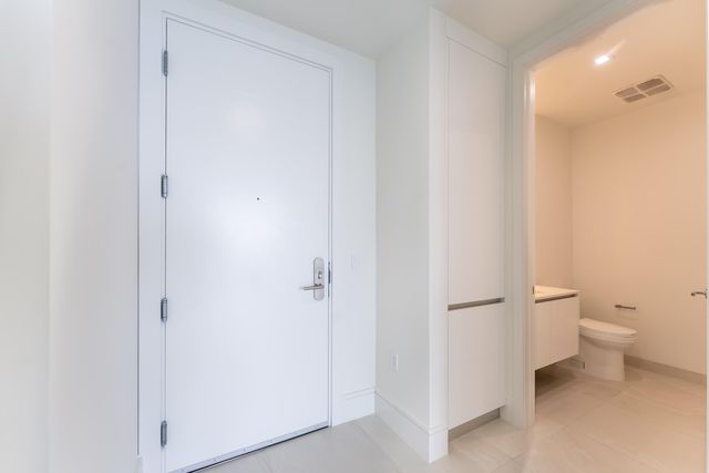 220 Lake Shore Drive 1011, Lake Park, FL 33403