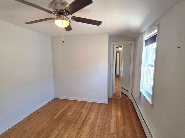 6159 N Meade Avenue, Chicago, IL 60646
