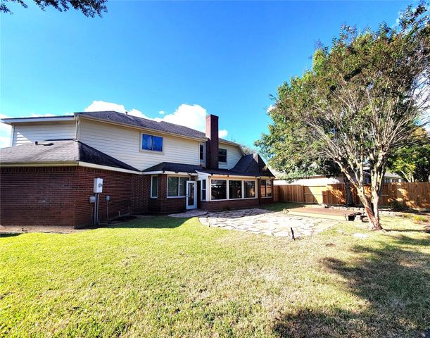 2214 Old South Drive, Richmond, TX 77406