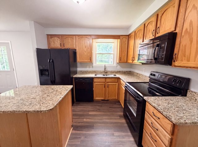 330 Harold Dr, Clarksville, TN 37040