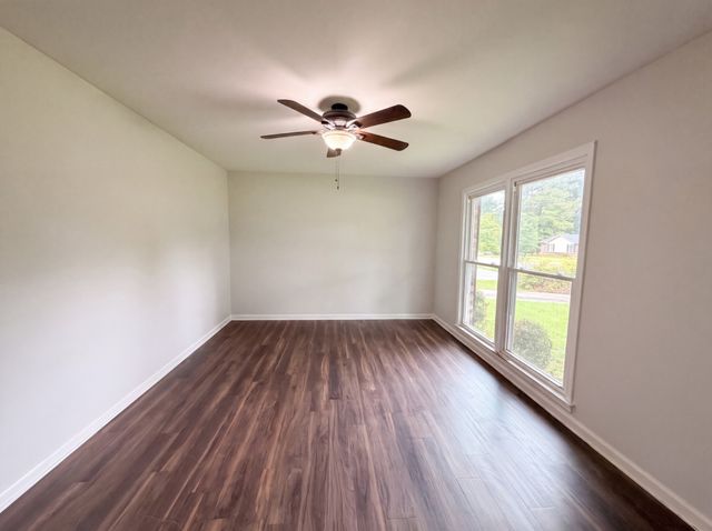 330 Harold Dr, Clarksville, TN 37040