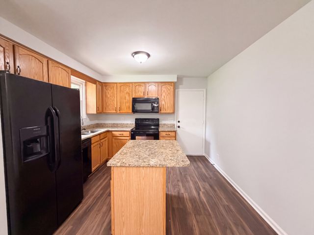 330 Harold Dr, Clarksville, TN 37040
