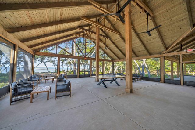 77 Constellation Avenue, Freeport, FL 32439