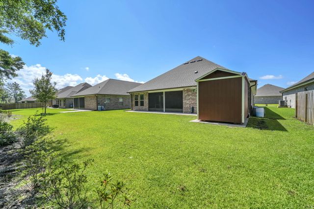 77 Constellation Avenue, Freeport, FL 32439