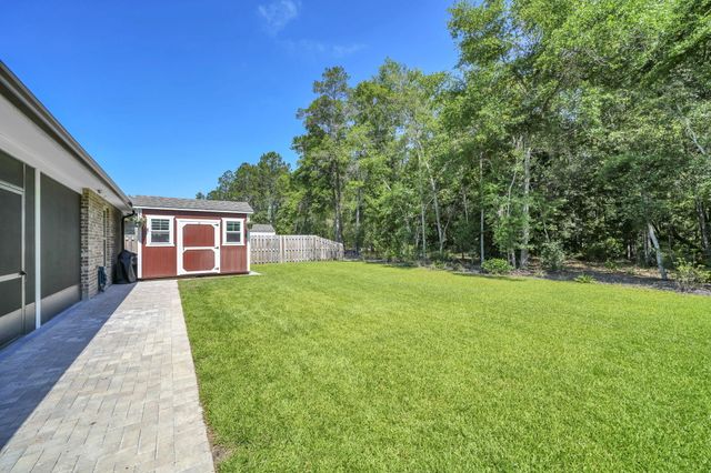 77 Constellation Avenue, Freeport, FL 32439