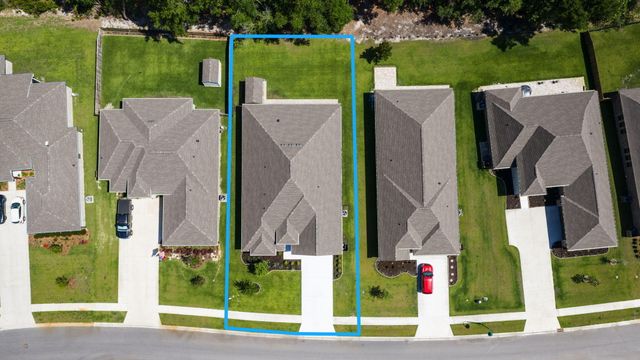 77 Constellation Avenue, Freeport, FL 32439
