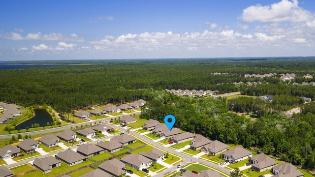 77 Constellation Avenue, Freeport, FL 32439
