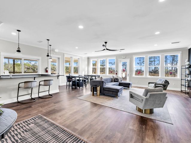 77 Constellation Avenue, Freeport, FL 32439